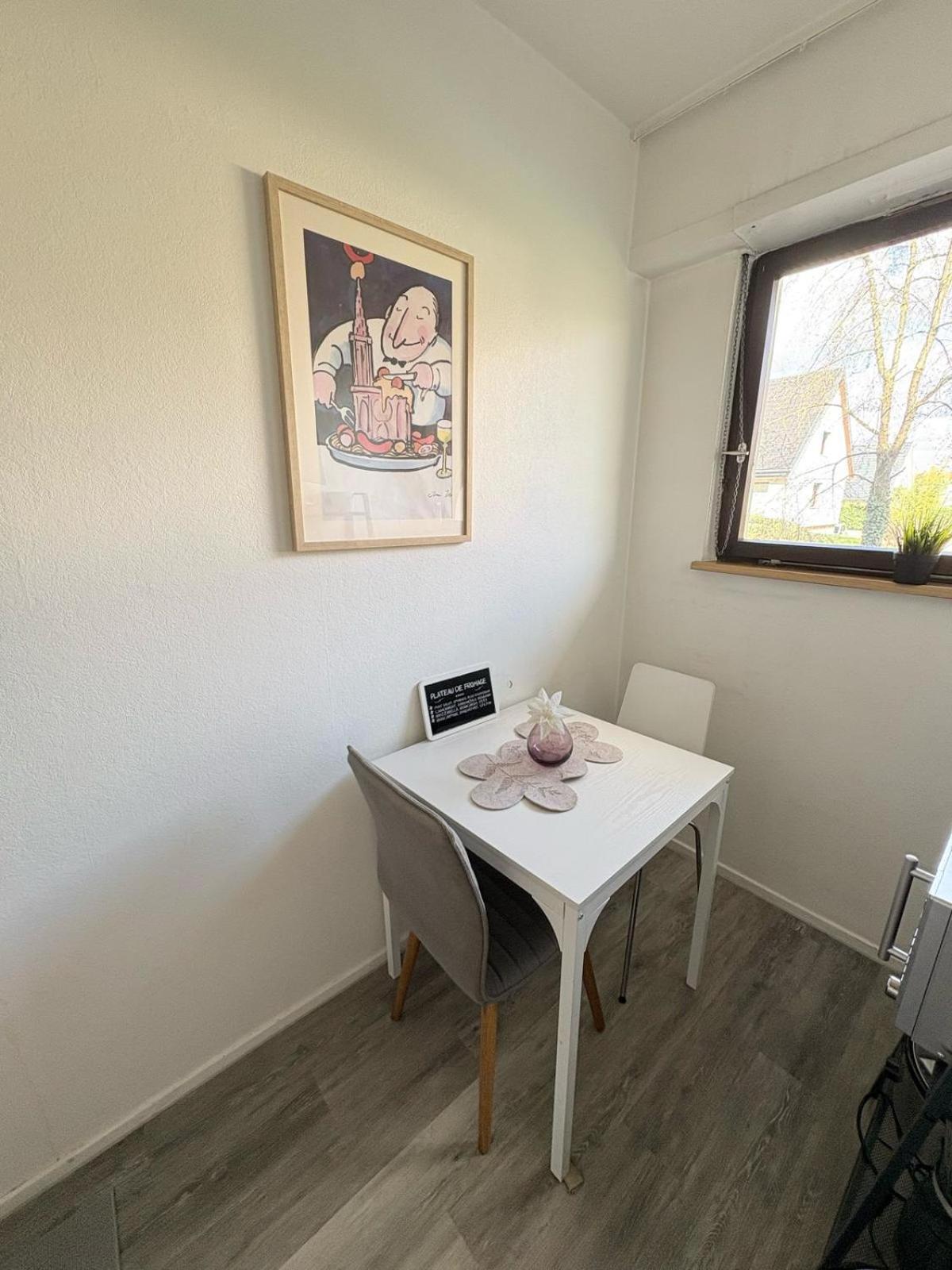 Studio Rdc Calme Avec Parking Ferme Pres Autoroute Et Tram C Mulhouse Dış mekan fotoğraf